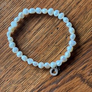 Freshwater Pearl Stretch Bracelet with Open Heart Charm